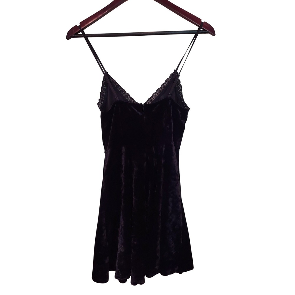 Forever 21 Womens Velvet Whimsigoth 90s Mini Dress Dark Black Lace Trim Size M